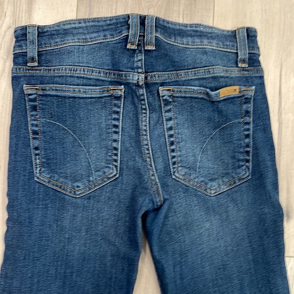 Joe’s Crop Jeans, size 26. - Picture 6 of 8